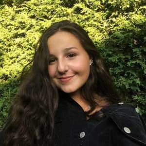 Meet your Posher, Lea